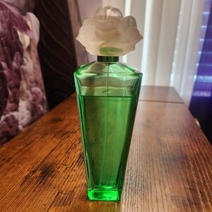 Gardenia By Elizabeth Taylor